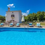 Rustic Holiday House Harmonie With Private Pool And Large Garden - Kapovci, Island Krk Nyaraló Brusići