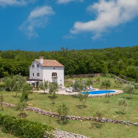 別荘 Rustic House Harmonie With Private Pool And Large Garden - Kapovci, Island Krk Brusići