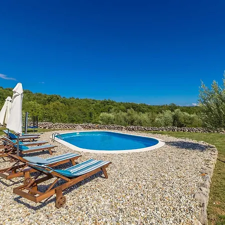 Rustic House Harmonie With Private Pool And Large Garden - Kapovci, Island Krk 別荘 *