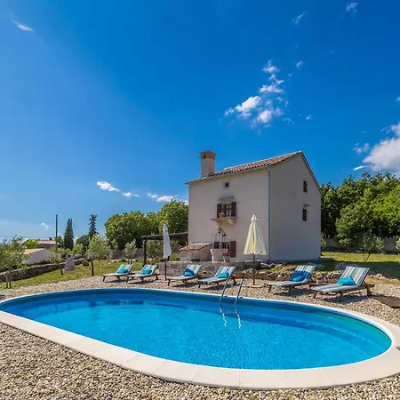 別荘 Rustic House Harmonie With Private Pool And Large Garden - Kapovci, Island Krk *