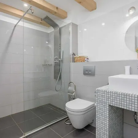 Rustic House Harmonie With Private Pool And Large Garden - Kapovci, Island Krk * Brusići