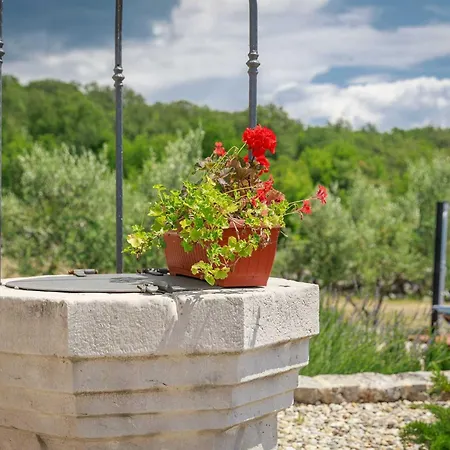 Rustic House Harmonie With Private Pool And Large Garden - Kapovci, Island Krk *