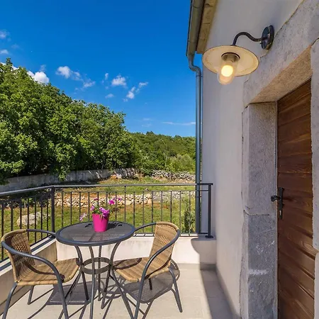 別荘 Rustic House Harmonie With Private Pool And Large Garden - Kapovci, Island Krk Brusići