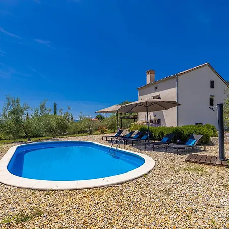 Rustic House Harmonie With Private Pool And Large Garden - Kapovci, Island Krk Case de vacanță