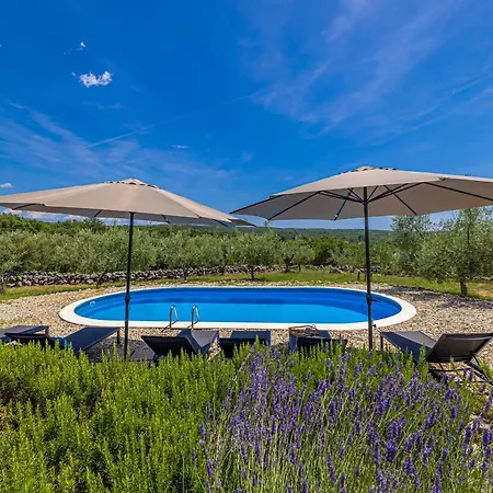Case de vacanță Rustic House Harmonie With Private Pool And Large Garden - Kapovci, Island Krk