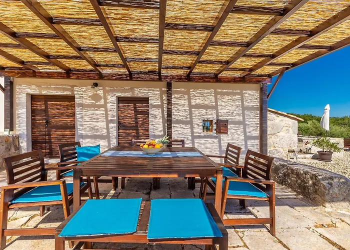 Rustic Holiday House Harmonie With Private Pool And Large Garden - Kapovci, Island Krk Holiday home *