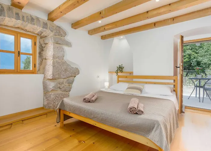 Rustic Holiday House Harmonie With Private Pool And Large Garden - Kapovci, Island Krk Brusici