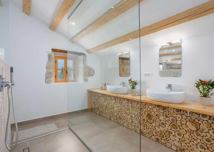 Rustic Holiday House Harmonie With Private Pool And Large Garden - Kapovci, Island Krk Holiday home *