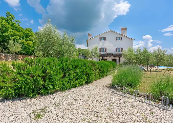 Rustic Holiday House Harmonie With Private Pool And Large Garden - Kapovci, Island Krk Brusici