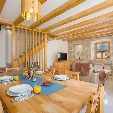 Rustic House Harmonie With Private Pool And Large Garden - Kapovci, Island Krk Сasa de vacaciones